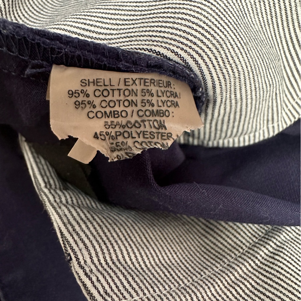 Alice + Olivia Bergdorf Goodman Navy Shorts - Picture 5 of 5